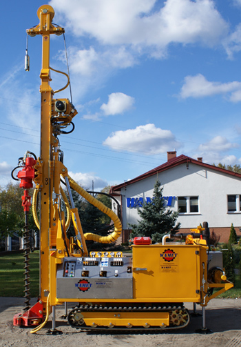 Małogabarytowa wiertnica gąsienicowa MWG-6